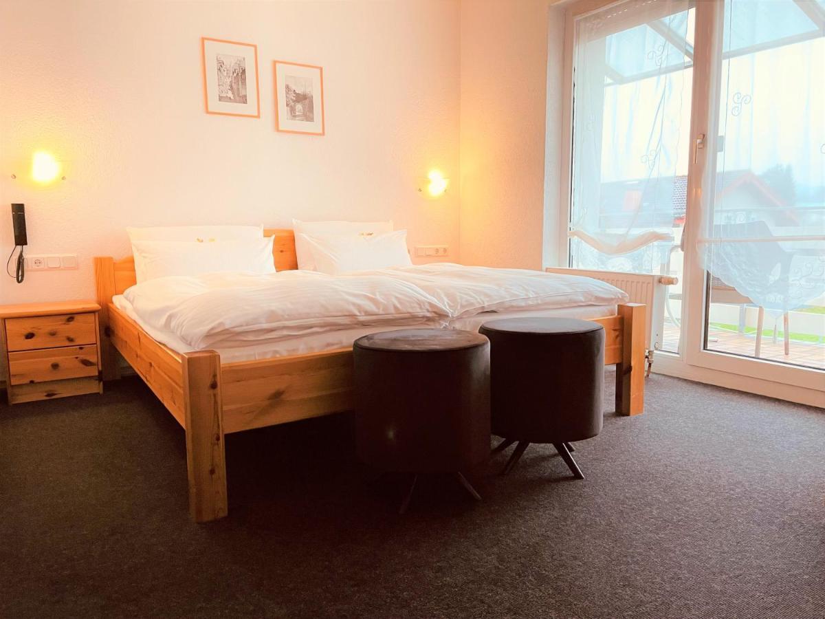 Hotel Orthwein -Kostenfreie Parkplaetze- Cölbe エクステリア 写真